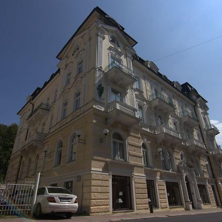 Hotel Westend Marianske Lazne Ngoại thất bức ảnh